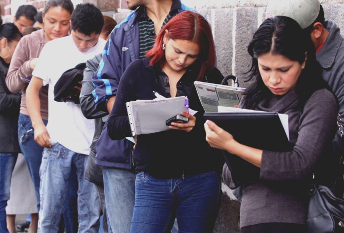 TRABAJO. Durante la emergencia sanitaria, el sector de la educación ha sido uno de los más perjudicados. TRABAJO. Durante la emergencia sanitaria, el sector de la educación ha sido uno de los más perjudicados.
