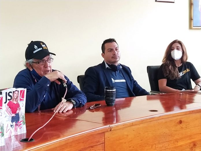 PROPÓSITO. Con el aporte de César Carmigniani, se impulsa el primer proyecto televisivo durante la pandemia.