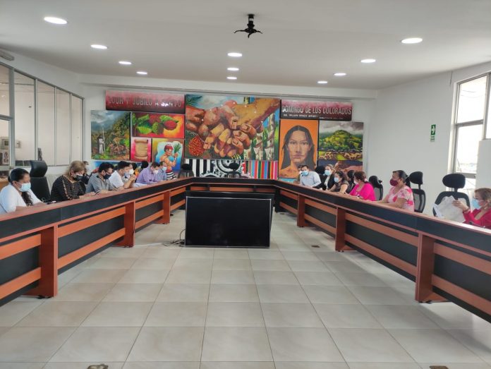 ANÁLISIS. En el salón legislativo se desarrolló la reunión que se retomará nuevamente el 25 de marzo.