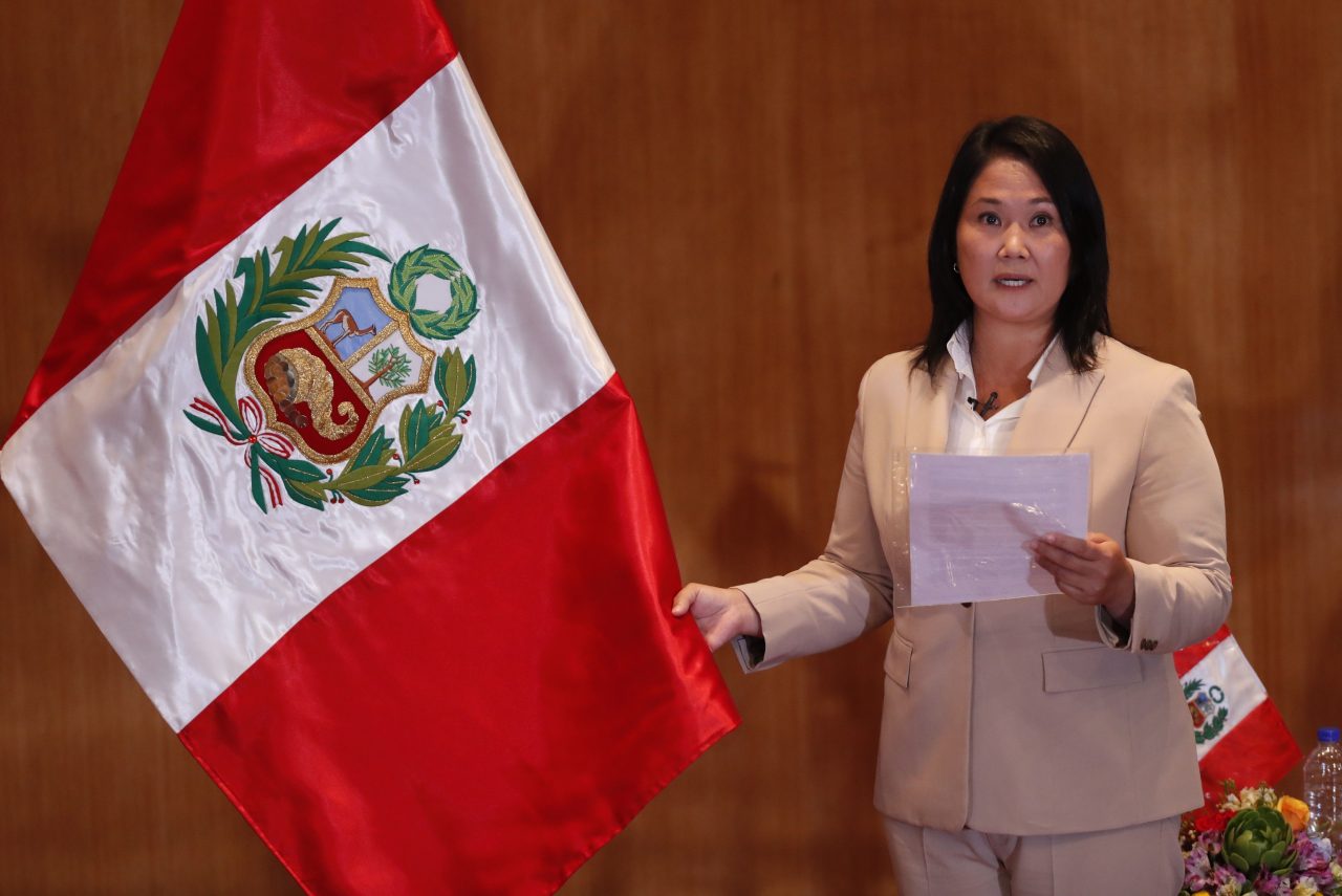 Justicia peruana niega a Fujimori viaje a Ecuador