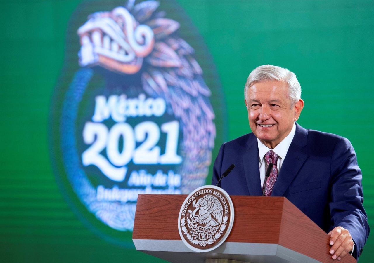 Sondeo da la victoria a López Obrador el domingo