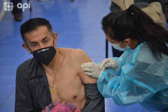 Panorama. Desde enero de 2021, Ecuador usa tres tipos de vacunas para inmunizar a su población.