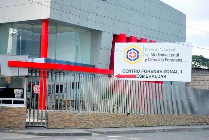 ASESINATO. Un hombre de 42 años fue atacado con un cuchillo, lo que provocó su muerte de forma inmediata. ASESINATO. Un hombre de 42 años fue atacado con un cuchillo, lo que provocó su muerte de forma inmediata.