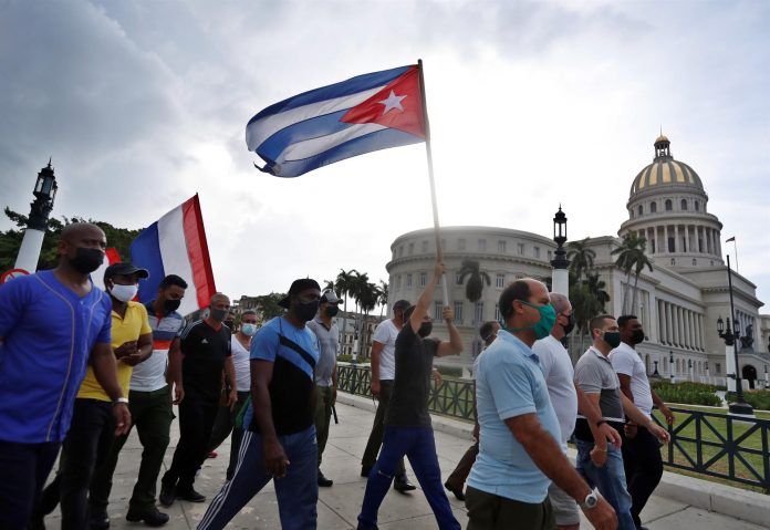PROTESTAS. Tras las manifestaciones del domingo se desconoce el destino de decenas de participantes en las protestas en Cuba. PROTESTAS. Tras las manifestaciones del domingo se desconoce el destino de decenas de participantes en las protestas en Cuba.