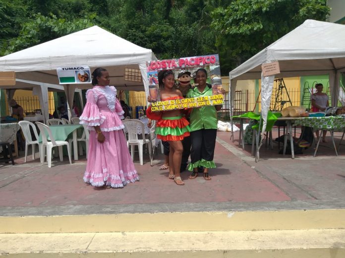 ACTIVIDAD. Al cumplir 211 años de Independencia Colombia, los Cónsul en Ecuador realizarán actividades virtuales para los colombianos radicados en el país. ACTIVIDAD. Al cumplir 211 años de Independencia Colombia, los Cónsul en Ecuador realizarán actividades virtuales para los colombianos radicados en el país.