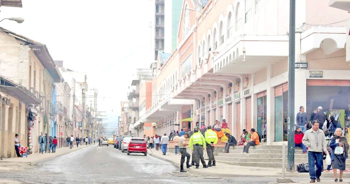 Controles en la ciudad y parroquias durante el feriado Agentes civiles de tránsito harán controles durante el feriado